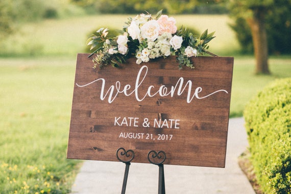 DIY wedding flowers | Cheap wedding bouquet | DIY wedding bouquet | For sale wedding flowers | DIY flower centerpieces | DIY wedding centerpieces | DIY cheap | Cheap florist Louisville KY | Wedding florist Louisville KY | Wedding florist near me | Florist near me